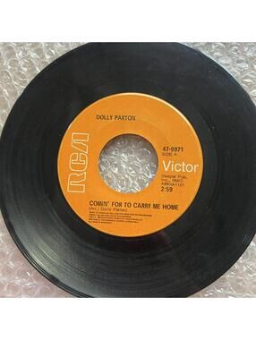 Dolly Parton - Golden Streets of Glory/Comin' for to Carry me Home 45rpm VG+ R25